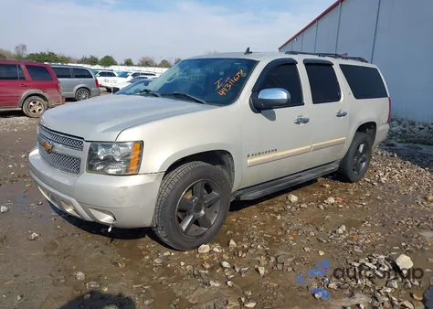 2007 Chevrolet Suburban 1500 Ltz from USA, damaged, VIN 3GNFC16037G320408